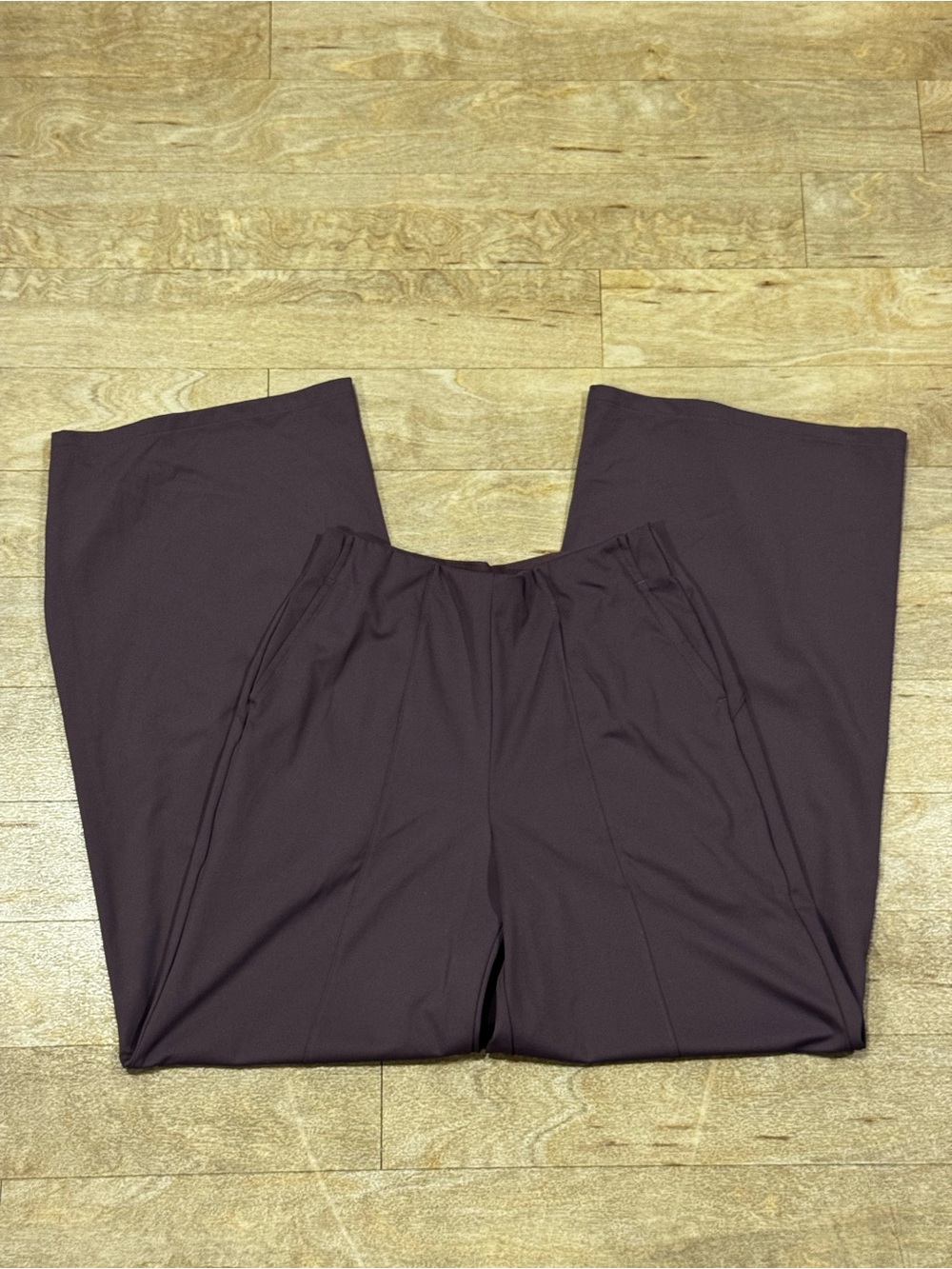 Old Navy Powersoft Plum Wide Leg Trousers Size Small